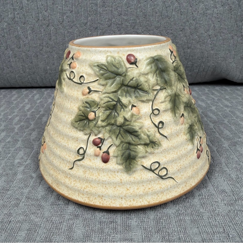 Yankee Candle Shade Topper Berries Ceramic